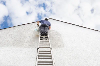 Peinture extérieure au Bourg — façades et ravalement